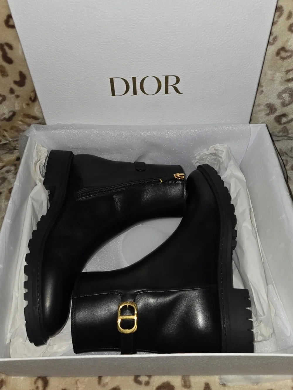 DIOR women’s montaigne calfskin ankle boots size 9